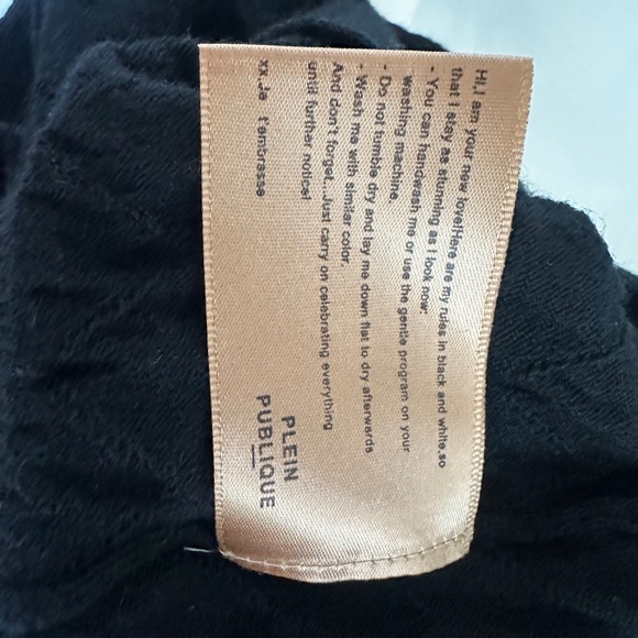 2 Merino Wool XS Sweater Bundle: Navy and Black by Dutch Designer PleinPublique - Picture 15 of 16